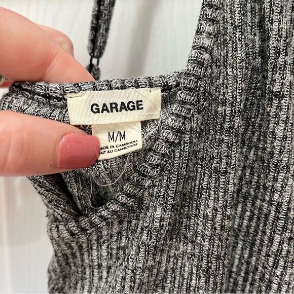 Ribbed Knit Tank Top - Picture 3 of 3